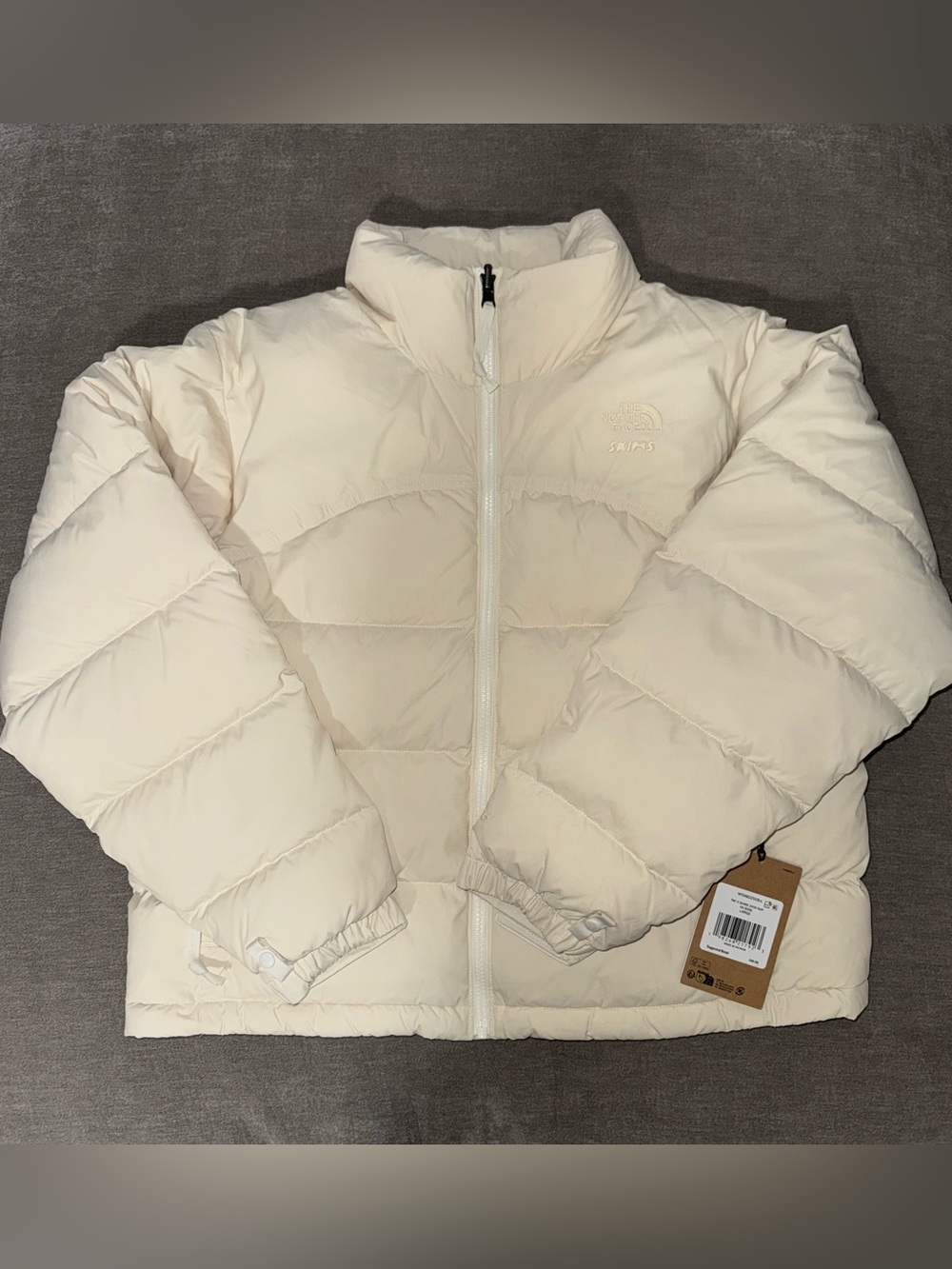 The North Face X Skims women’s puffer jacket with Scarf NWT